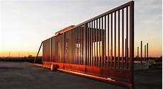 Automatic Shutter Gate