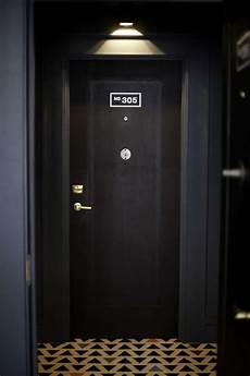 Door Hotel