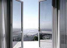 Doors Tilt