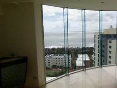 Fixed Glass