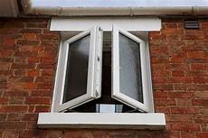 Installation Clean Upvc Window