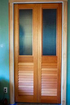 Louver Shutter In