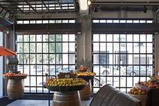 Roll Up Garage