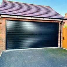 Rollright Garage Doors