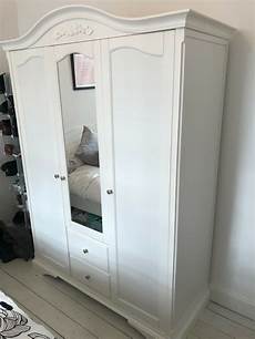 Single Door Wardrobe