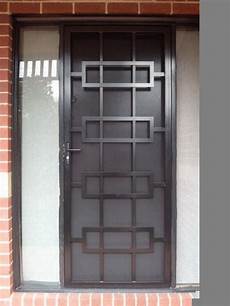 Steel doorss