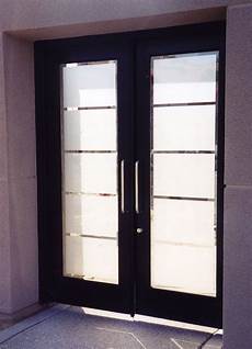 Steel doorss