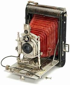 Two Shutter